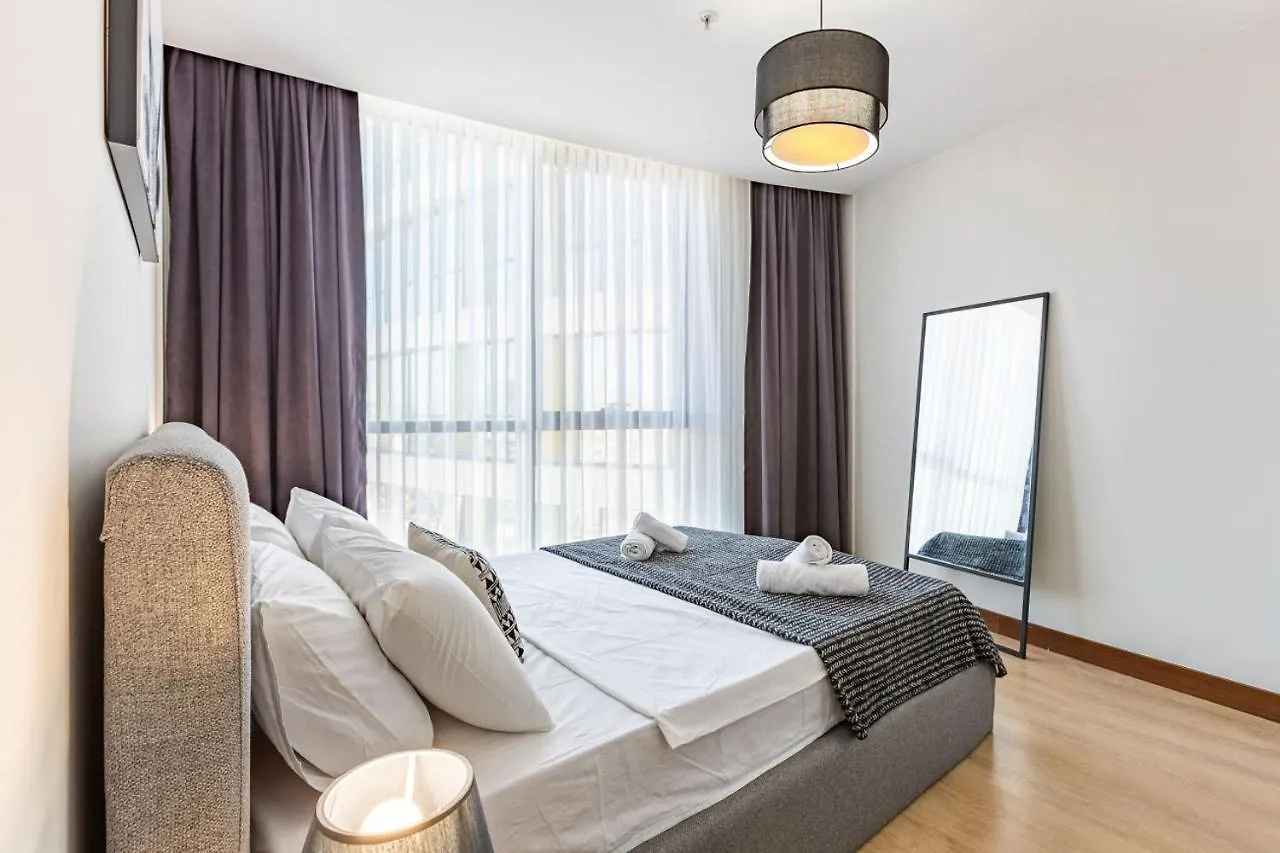 Апартаменты Charming Flat With Gorgeous City View In Atasehir Стамбул