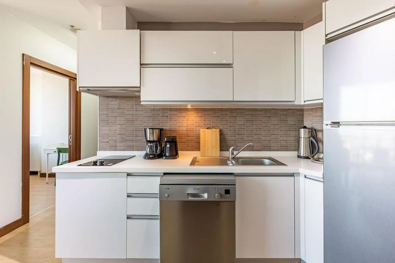 Charming Flat With Gorgeous City View In Atasehir Apartment Istanbul